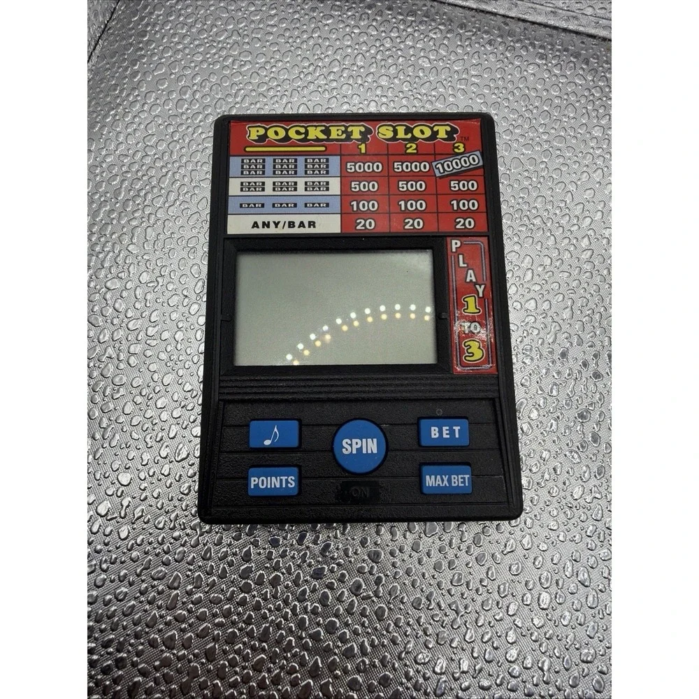 Vintage 90s RADICA Pocket Slots Electronic Handheld Game Model # 1370 WORKS